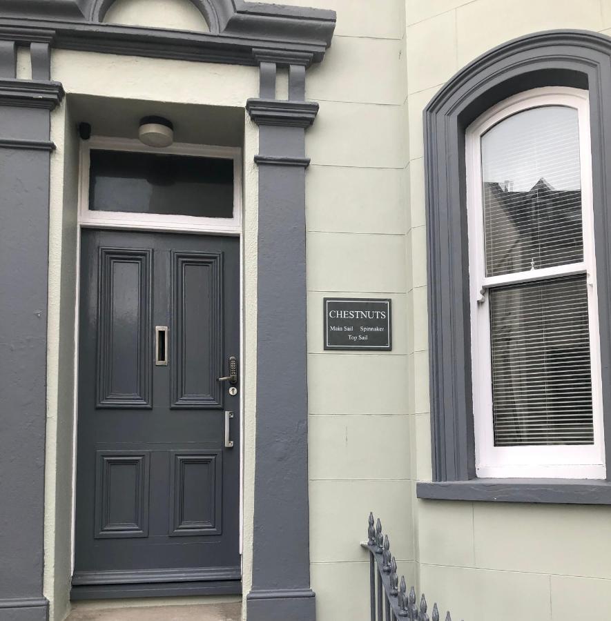 Spinnaker - Self Catering Apartment, Tenby Zewnętrze zdjęcie